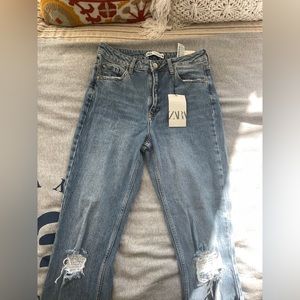 Brand new zara jeans, high rise slim flare split leg